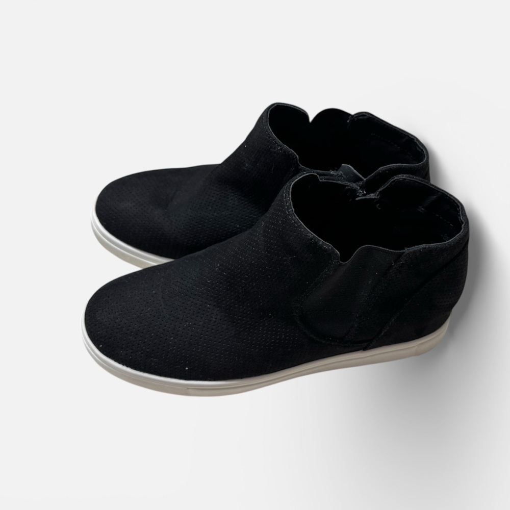 Time and Tru Womens Black Memory Foam Loafers 9W